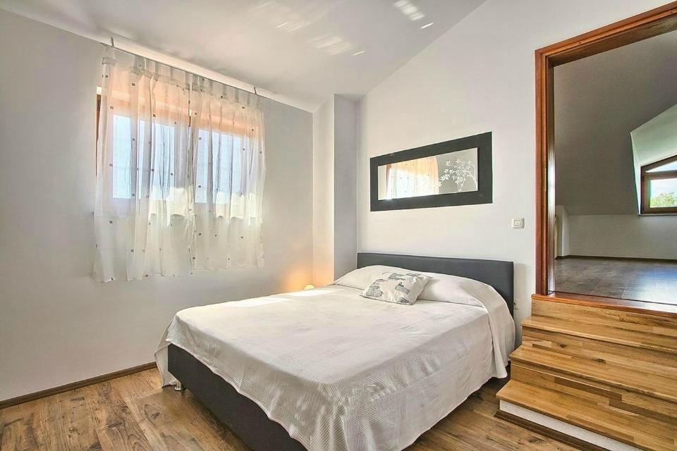 Villa Maggie Šišan Стая снимка