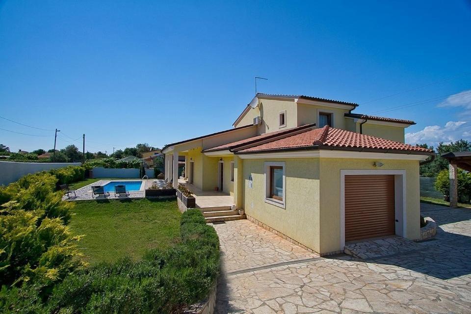 Villa Maggie Šišan Стая снимка